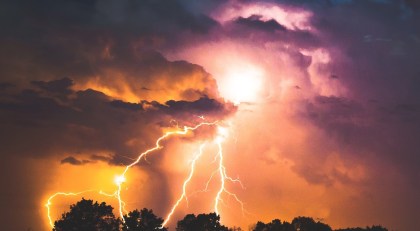 max-larochelle-uu-Jw5SunYI-unsplash